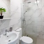 1 Bedroom Stunning In *