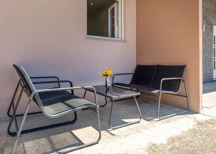 Apartmán 1 Bedroom Stunning In